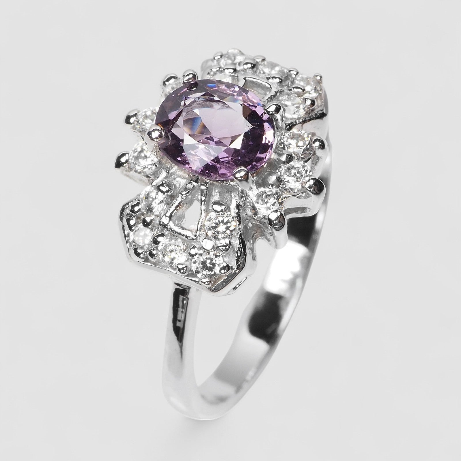 Brilliant Purple Spinel 925 Sterling Silver Ring
