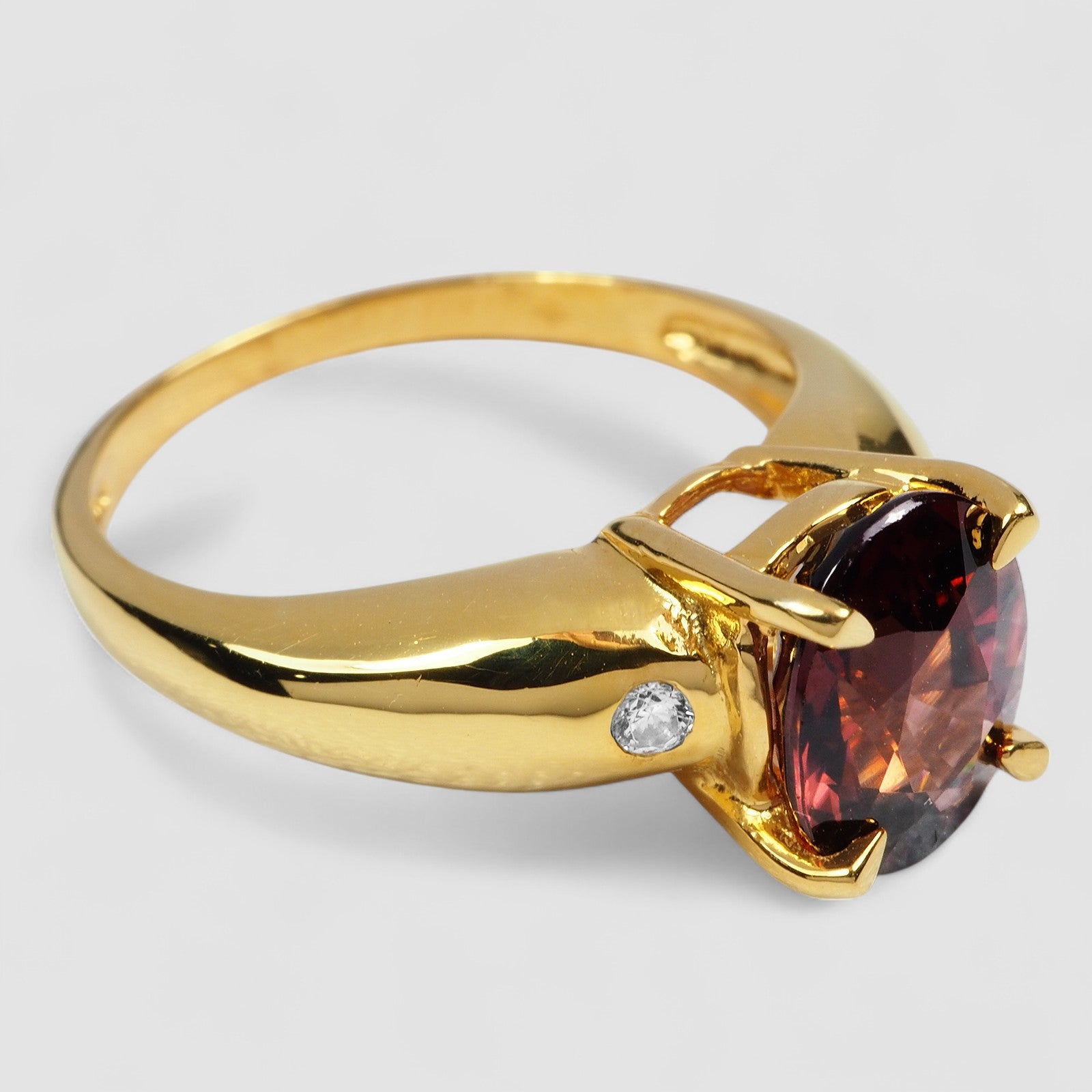 Pigeon Blood Red Zircon 925 Sterling Silver Ring