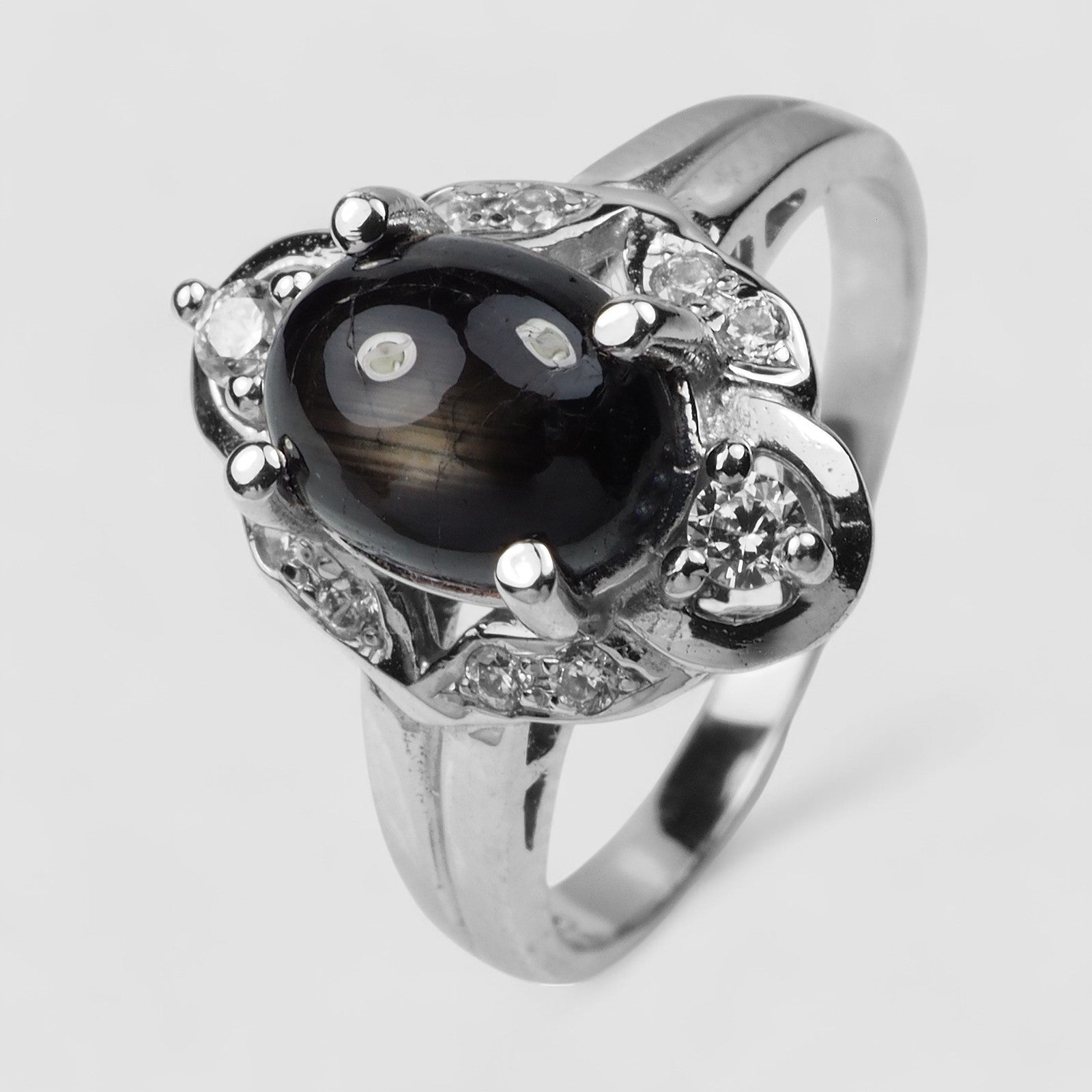 Black Star Sapphire 925 Sterling Silver Ring, Aniversary Gift, Dainty Ring, Free Resizing
