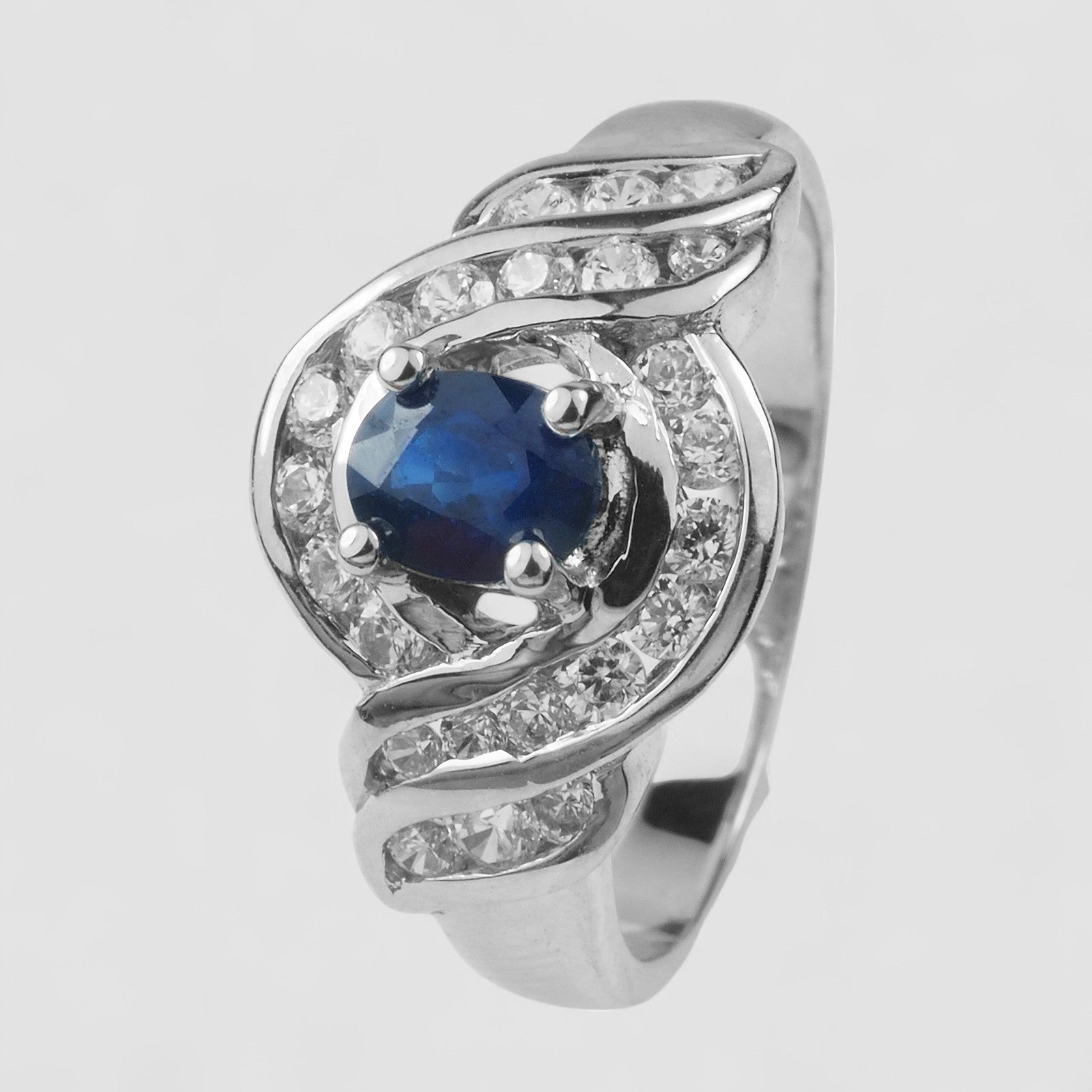 Blue Sapphire 925 Sterling Silver Halo Ring