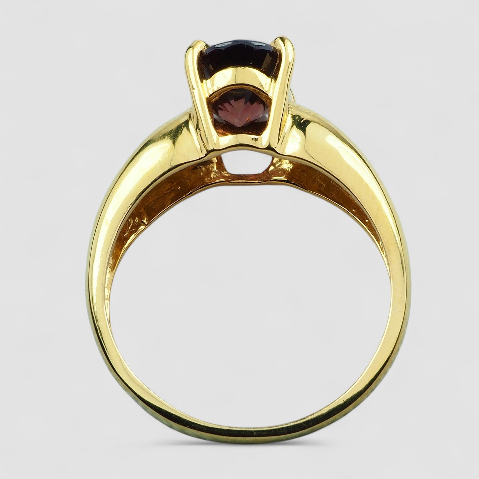 Pigeon Blood Red Zircon 925 Sterling Silver Ring