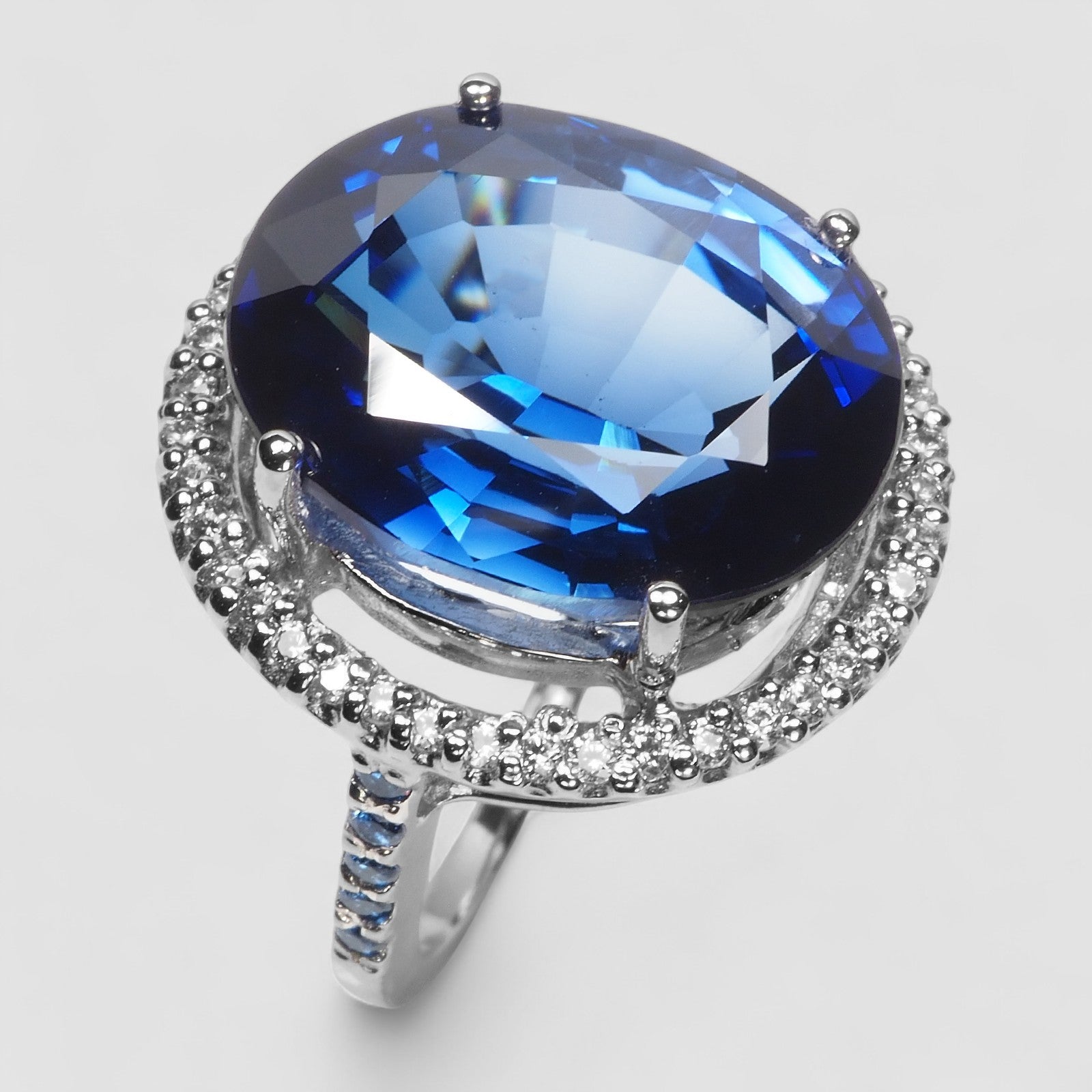 HANDMADE BLUE SAPPHIRE 925 STERLING SILVER HALO RING