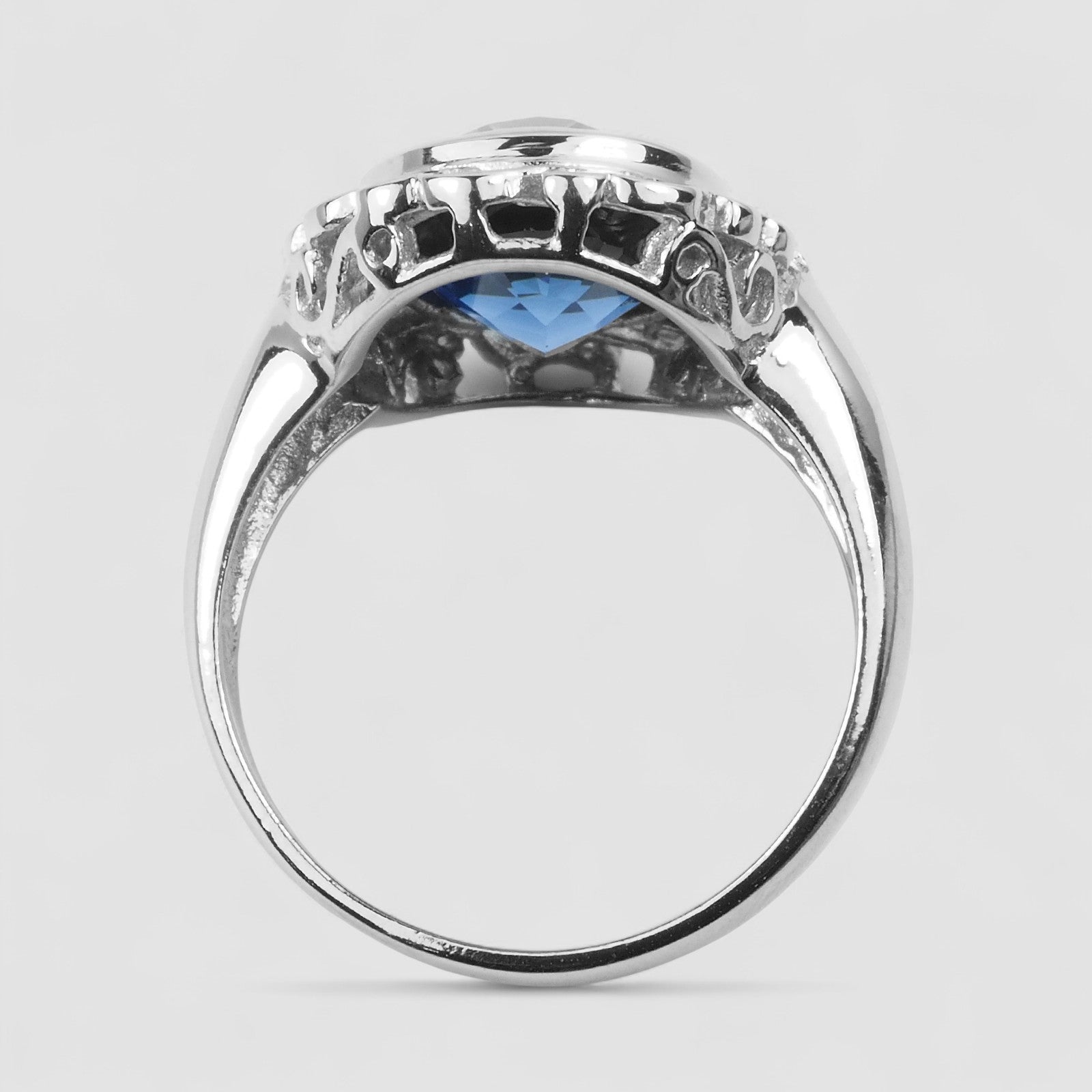 BLUE SAPPHIRE 925 STERLING SILVER WHITE GOLD BEZEL RING