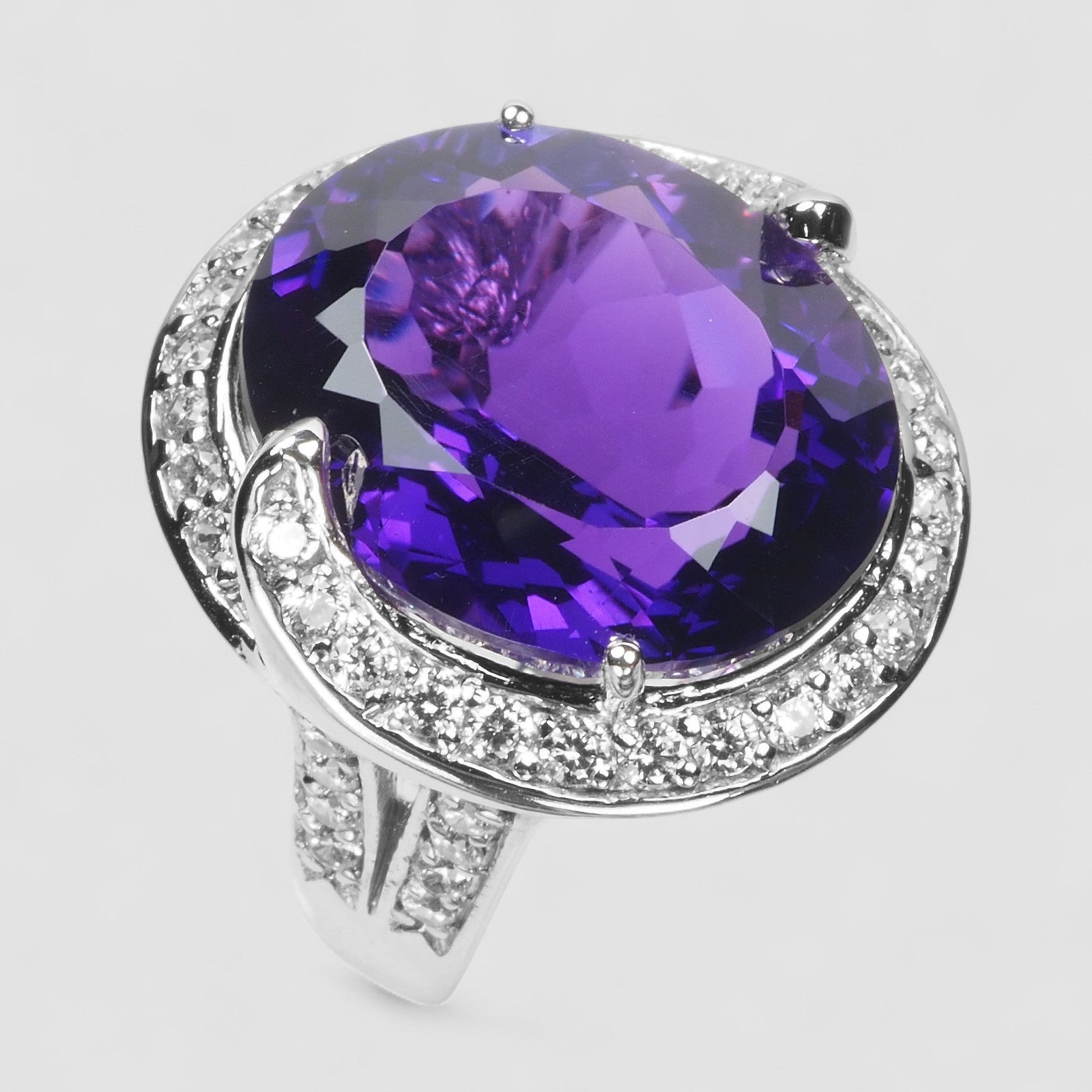 925 STERLING SILVER WHITE GOLD HALO RING PURPLE AMETHYST