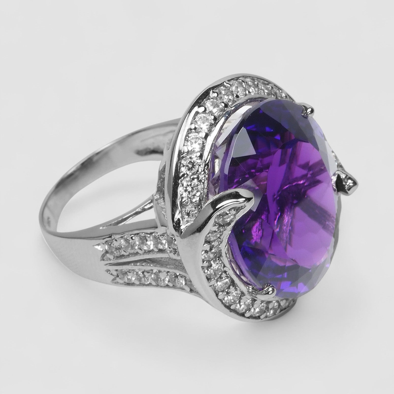 925 STERLING SILVER WHITE GOLD HALO RING PURPLE AMETHYST