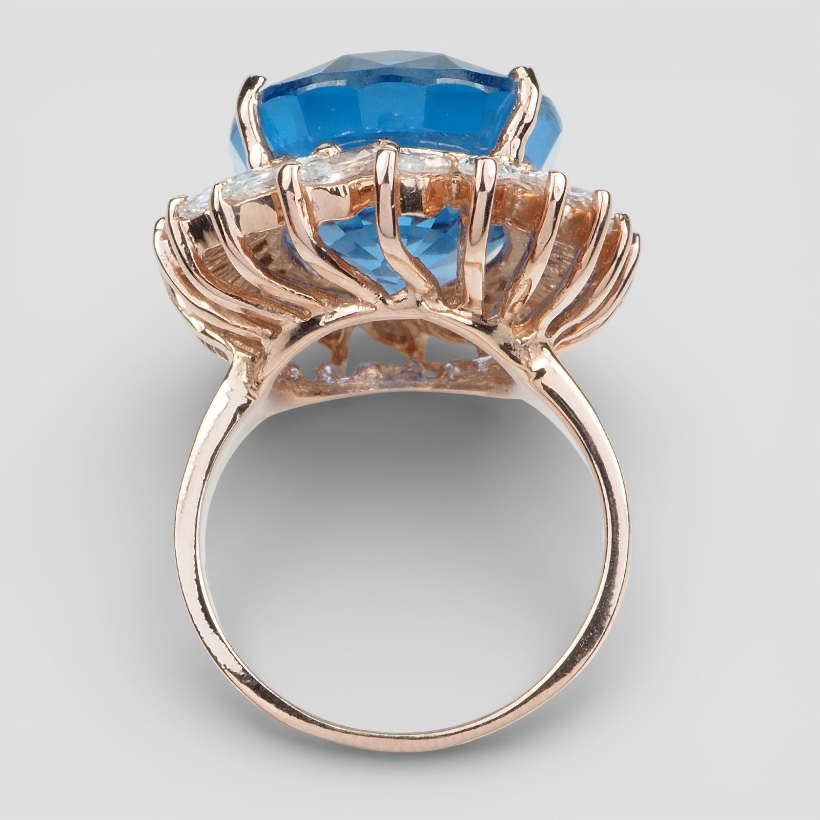 Blue Topaz 23.35Ct Rose Gold Rings