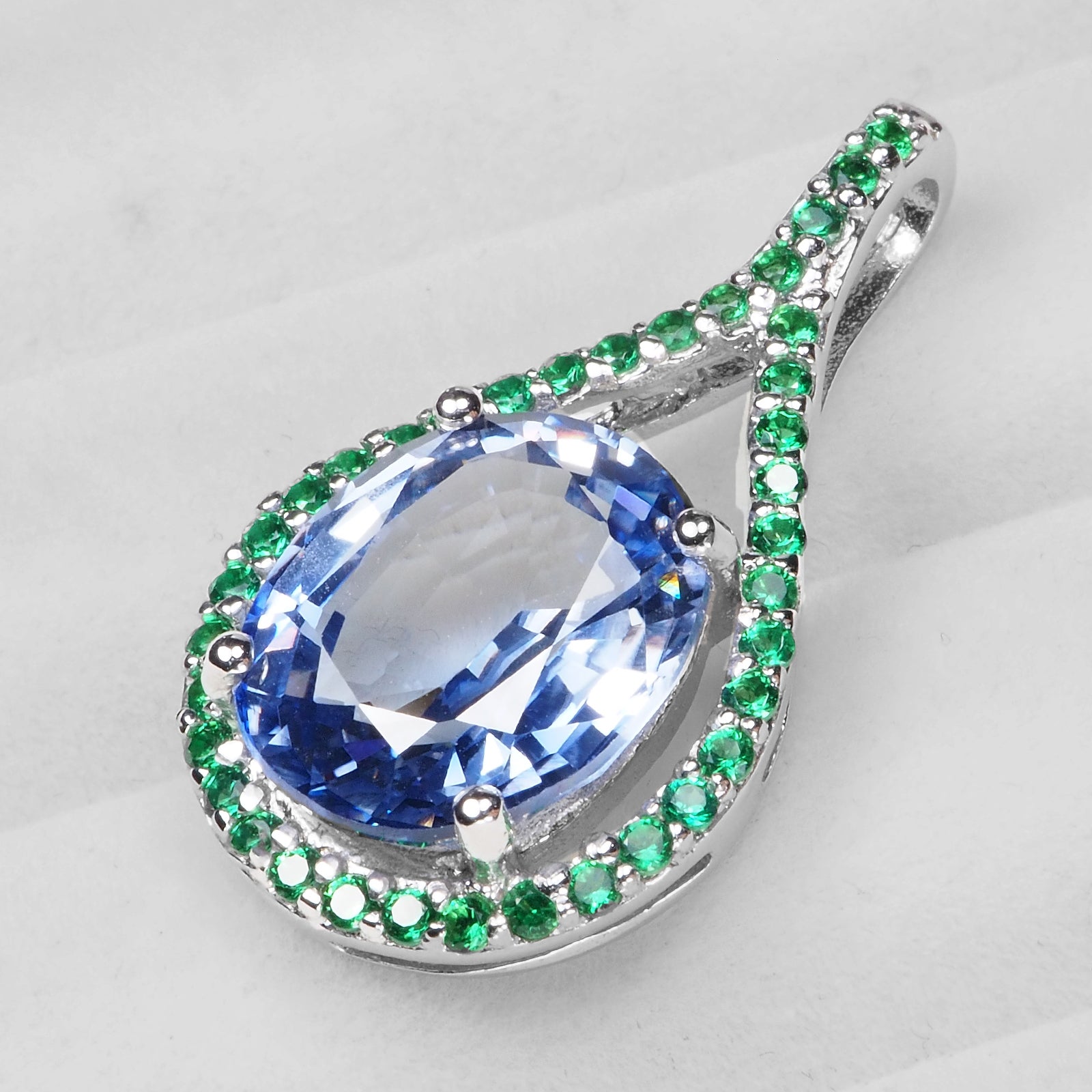 Cornflower Blue Sapphire 925 Sterling Silver Pendants